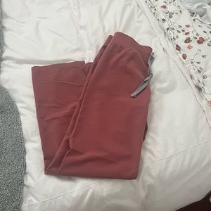 Figs mauve Livingston pants